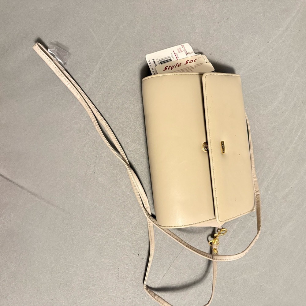 Buxton Cream Crossbody Bag- vintage